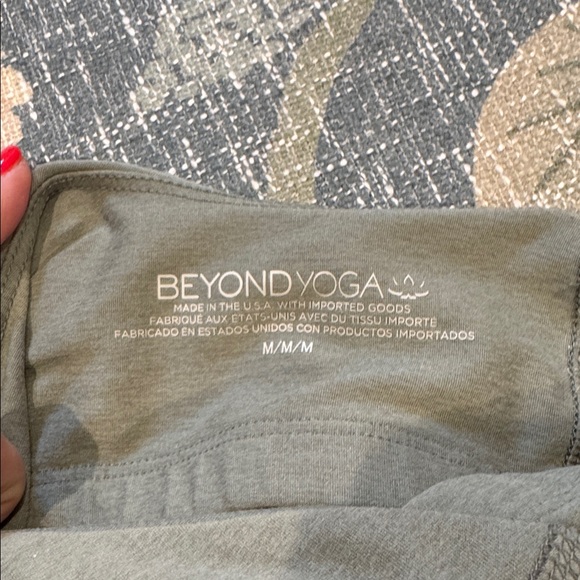 Beyond Yoga Racer Back Tank - Picture 4 of 4